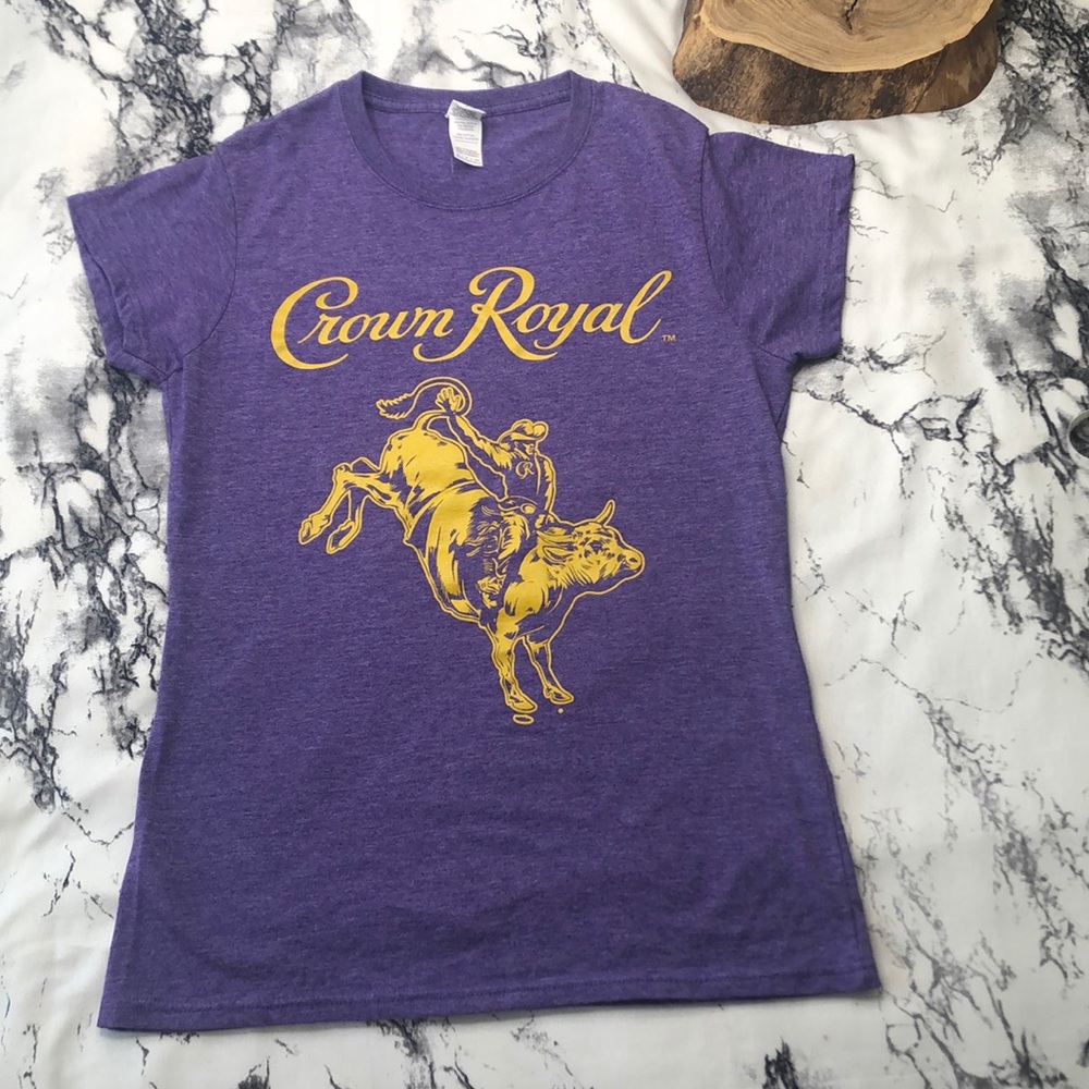 Crown Royal Riders Bull Rider Graphic Tee Small